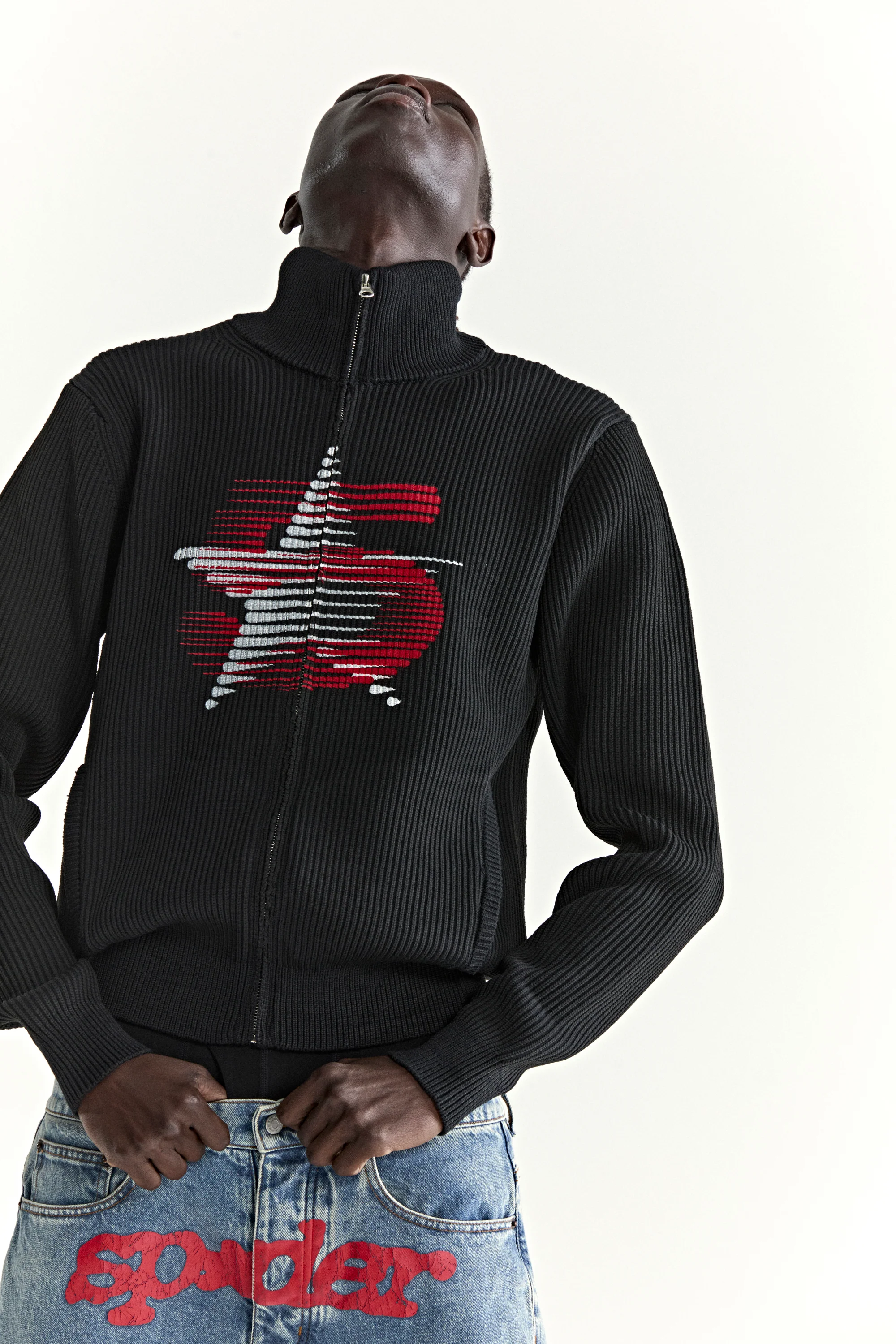 5 STAR ZIP SWEATER - Image 18