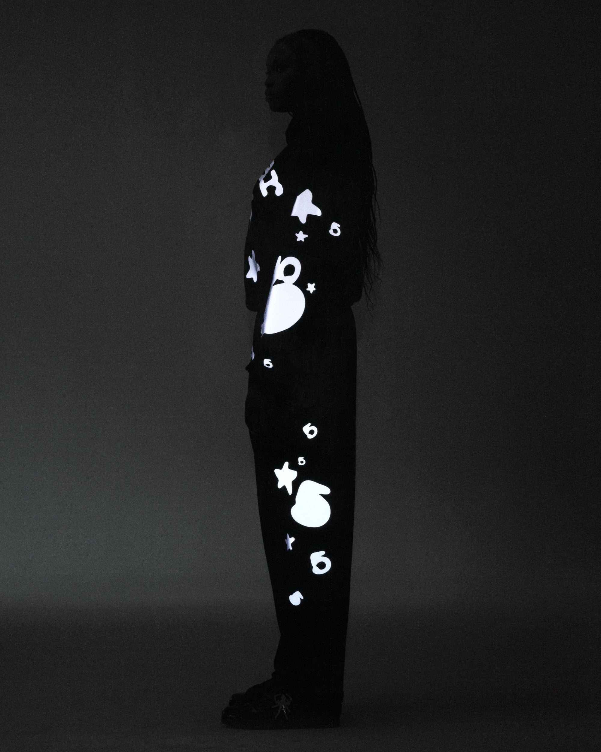 REFLECTIVE BELUGA HOODIE - Image 13