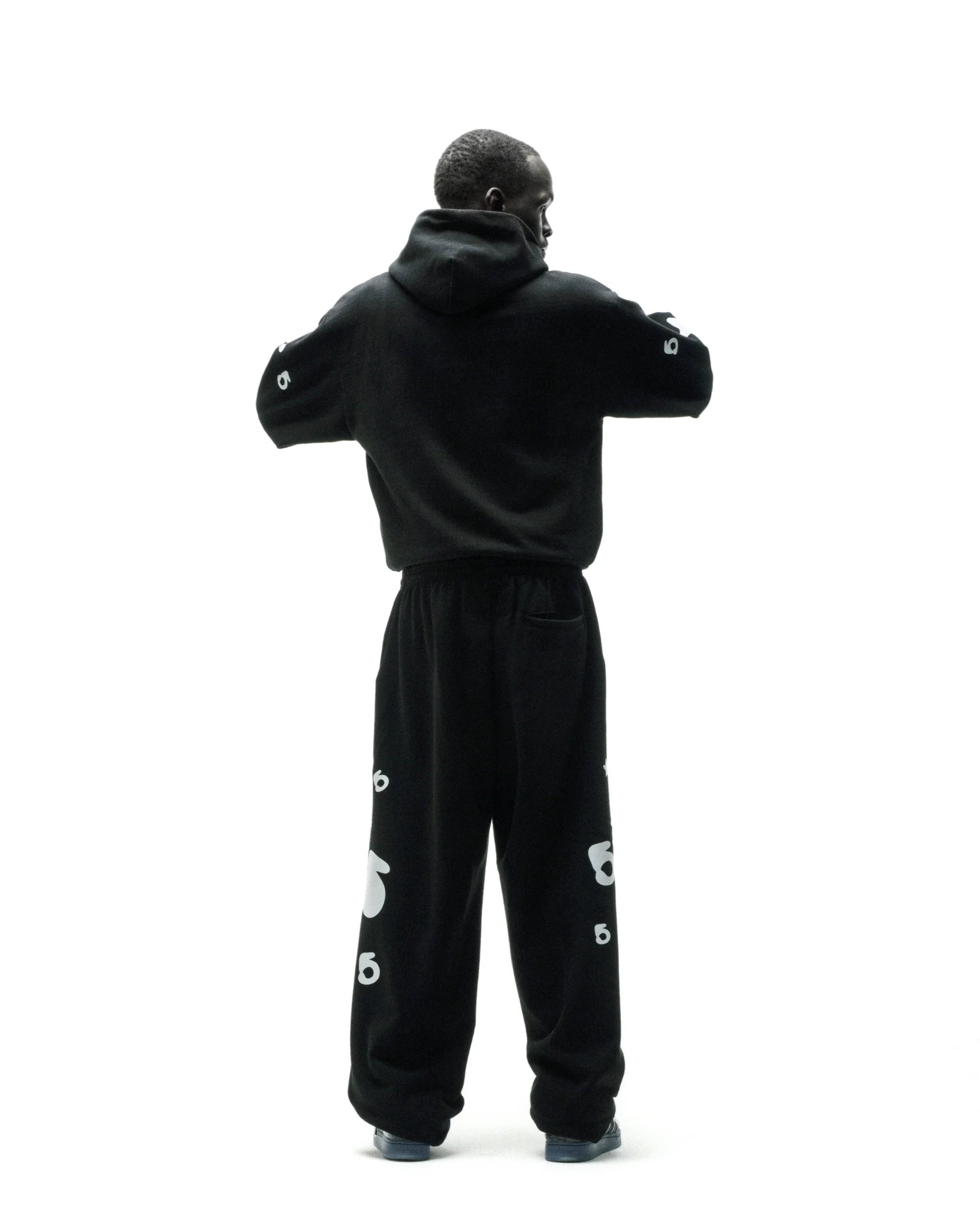 REFLECTIVE BELUGA HOODIE - Image 17