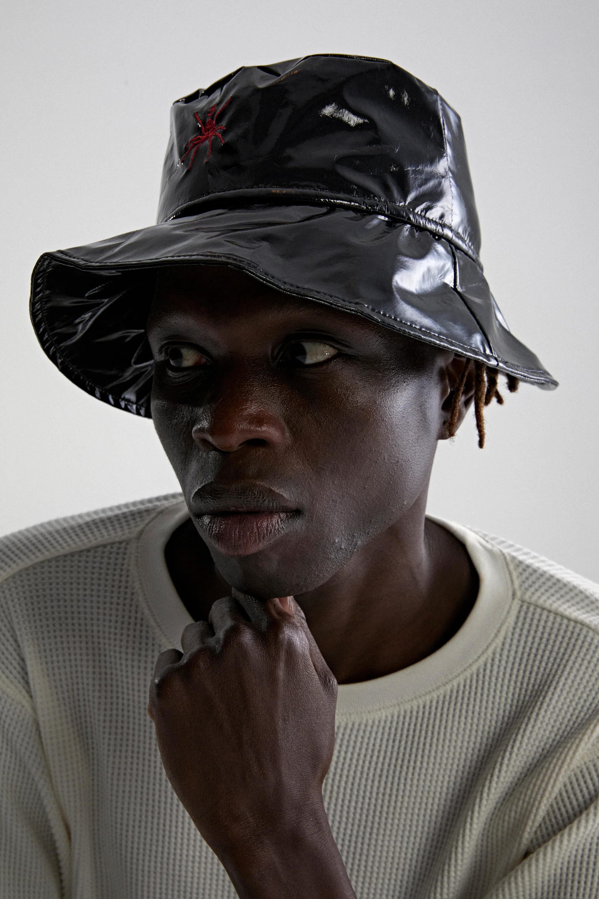 SIMPLE BUCKET HAT - Image 7