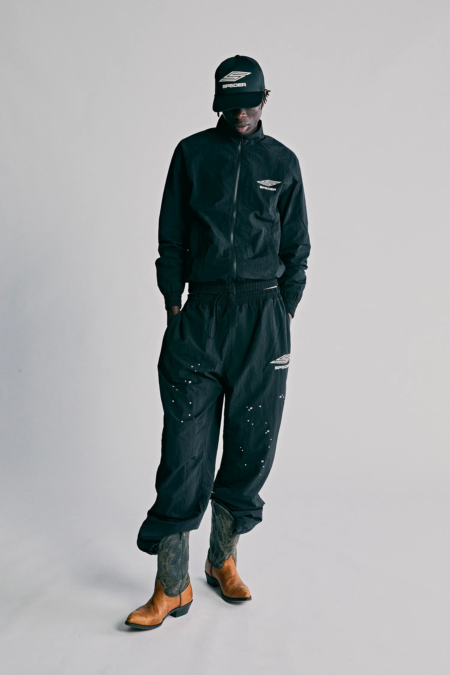 SP5DER PRO WINDBREAKER - Image 11