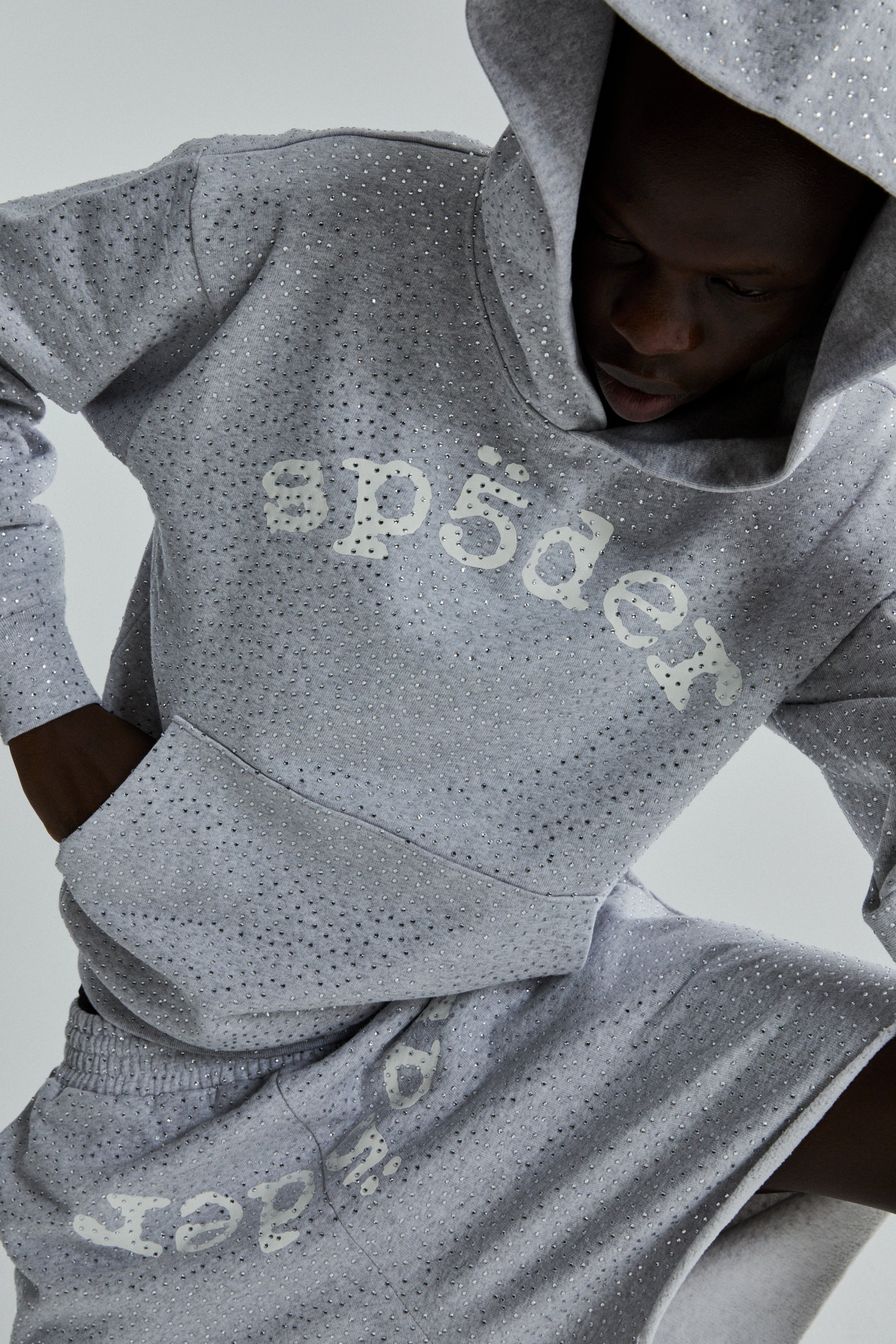 VVS HOODIE - Image 18