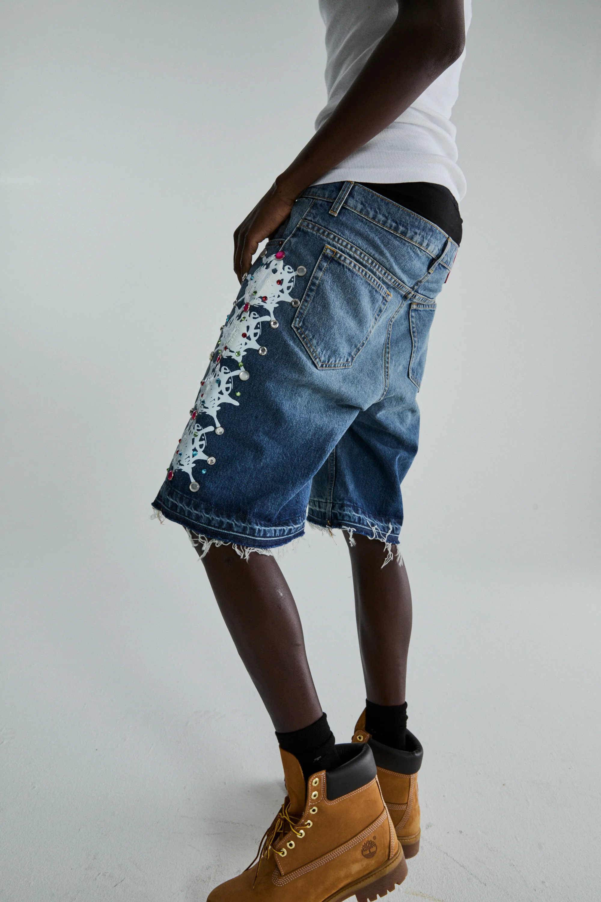 WEB STONE DENIM SHORT - Image 16
