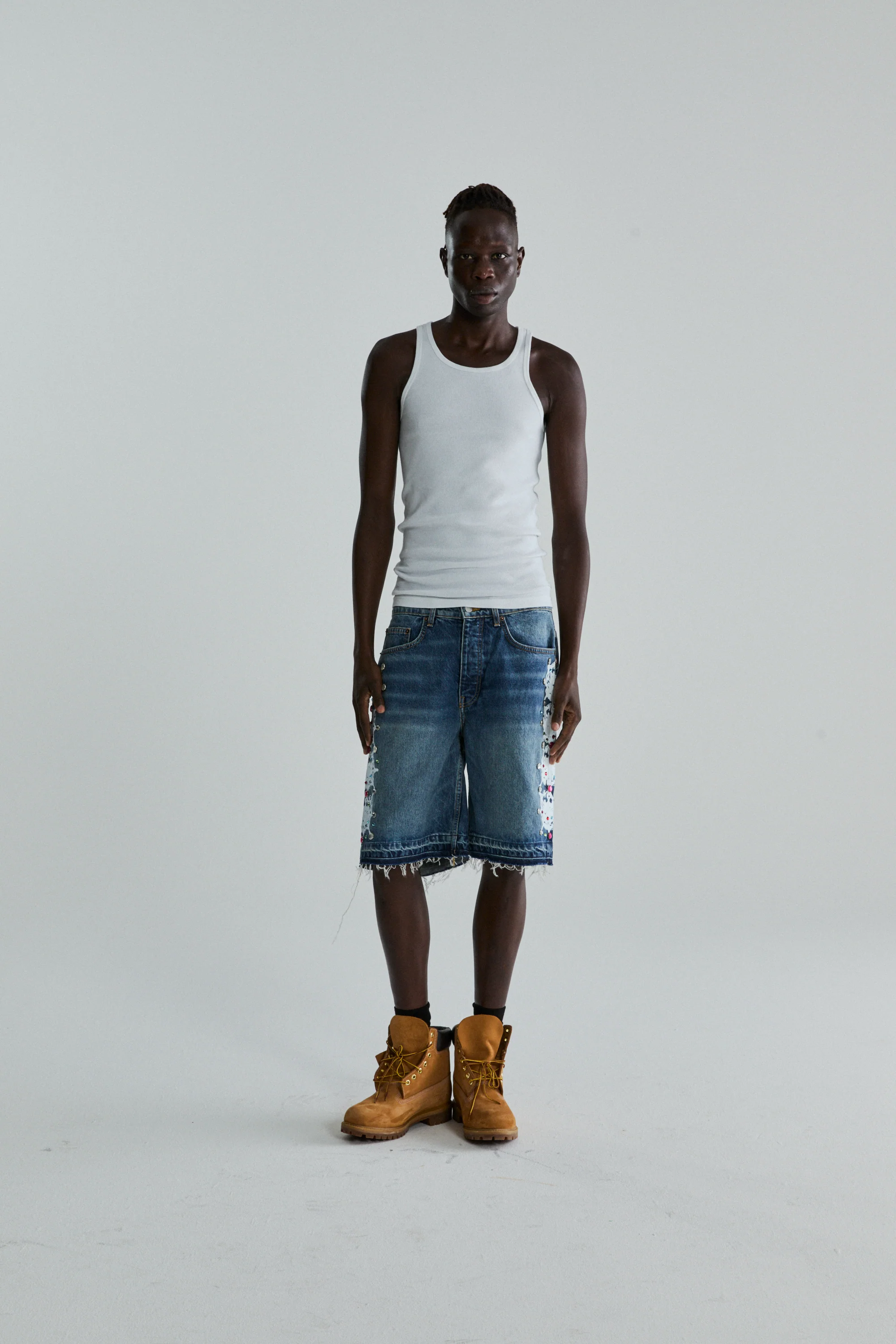 WEB STONE DENIM SHORT - Image 9