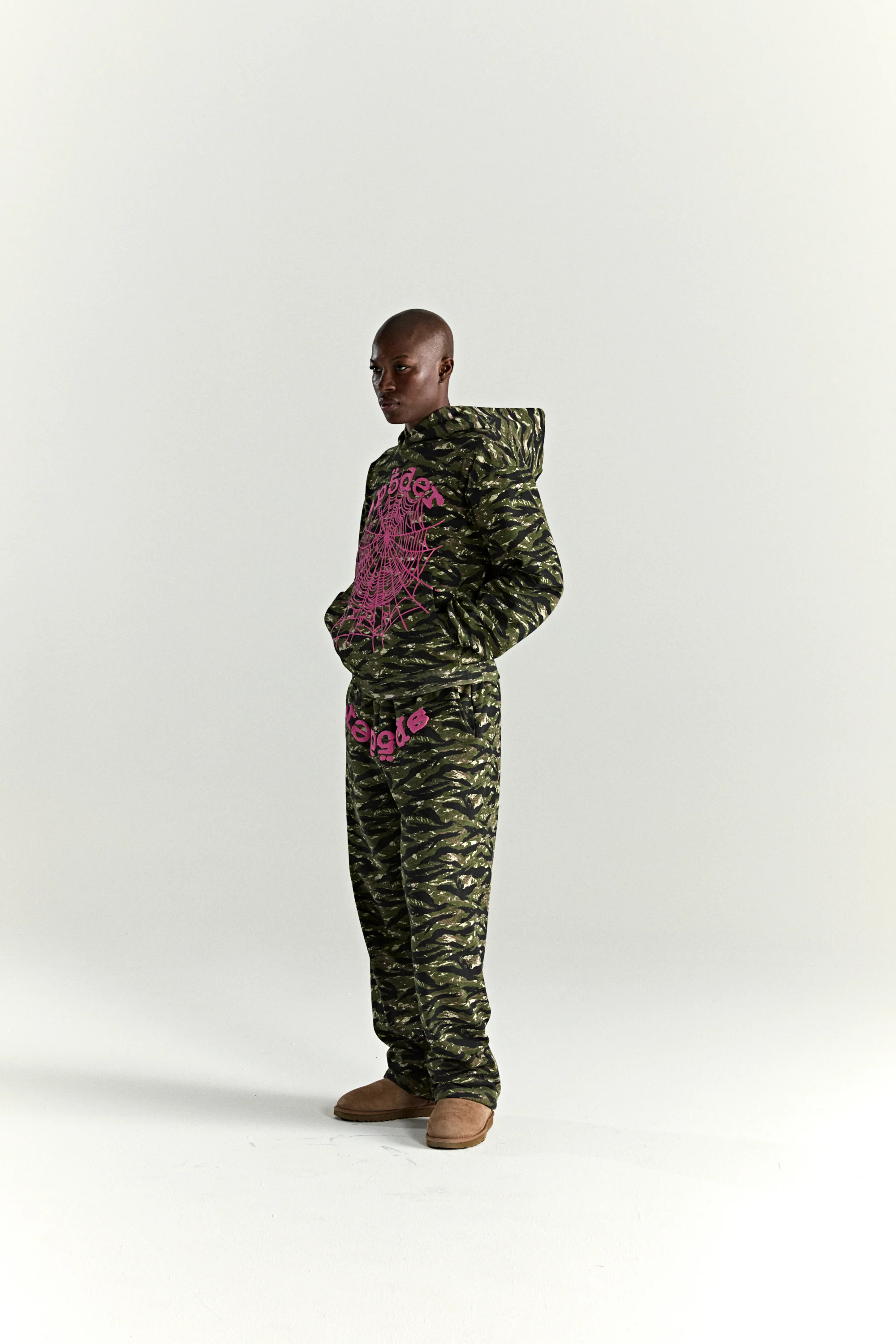 OG WEB V2 TIGER CAMO HOODIE - Image 9