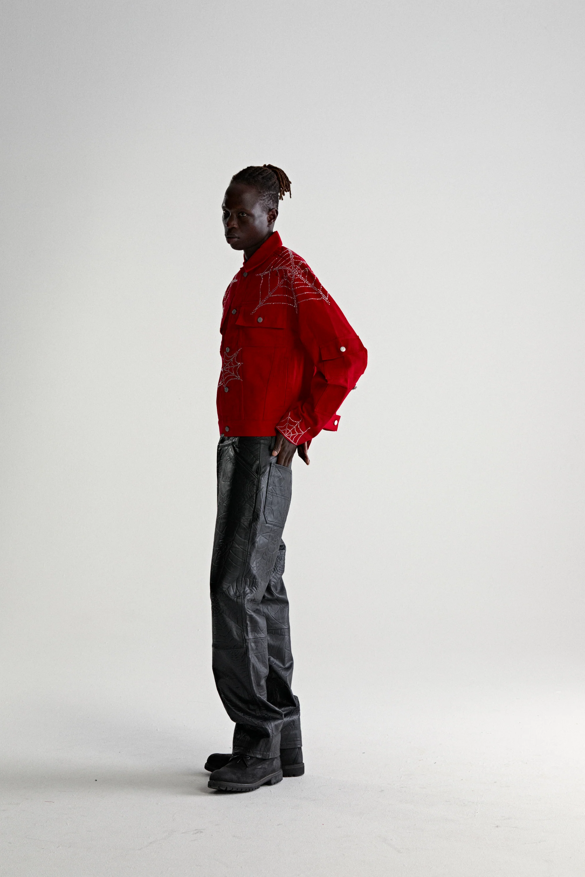 WEB DENIM CROPPED TRUCKER JACKET - Image 10