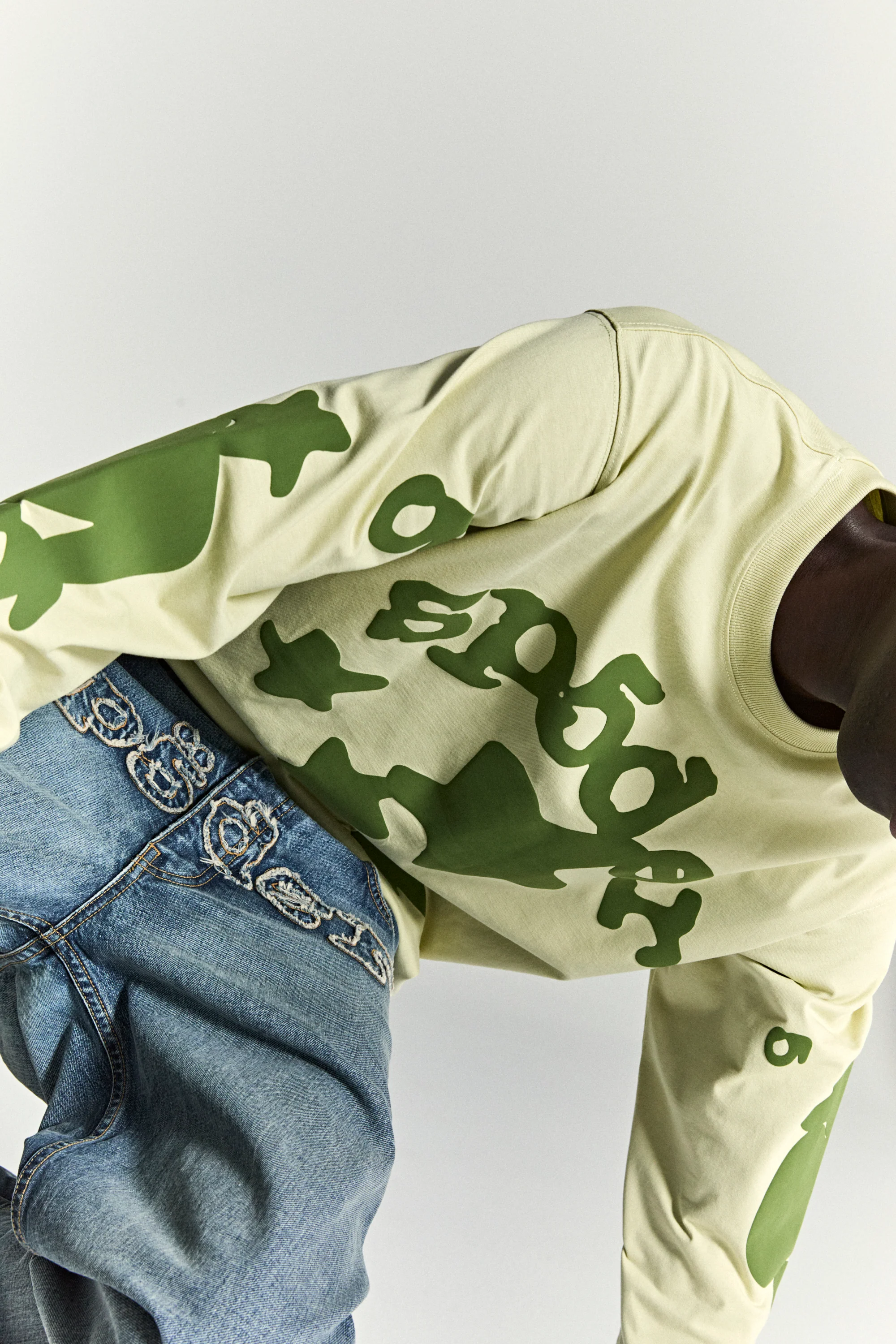BELUGA LONGSLEEVE - Image 12