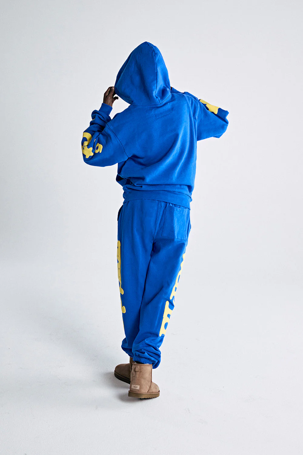 BELUGA HOODIE - Image 11