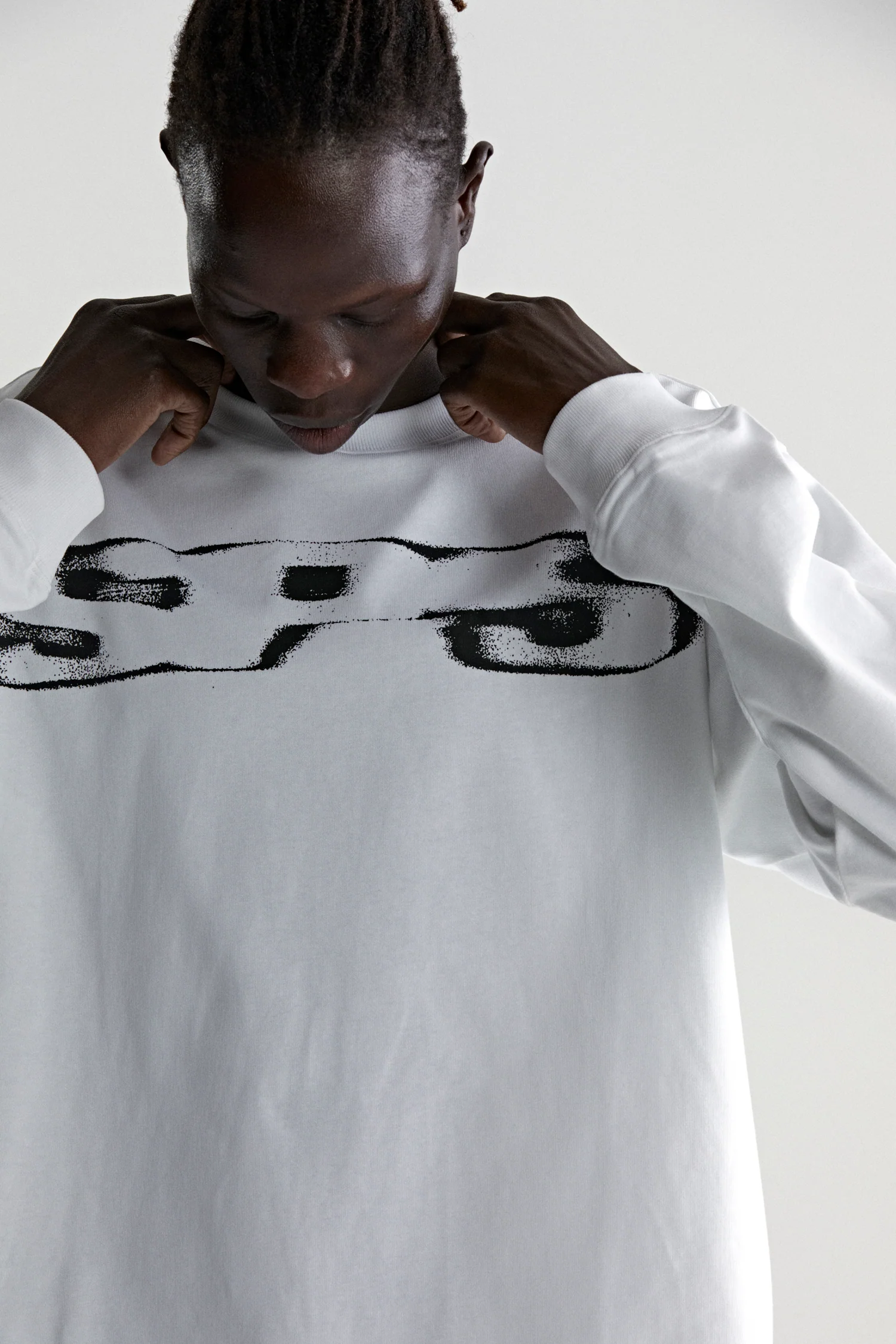 SP5 BLURRY LS TEE - Image 10